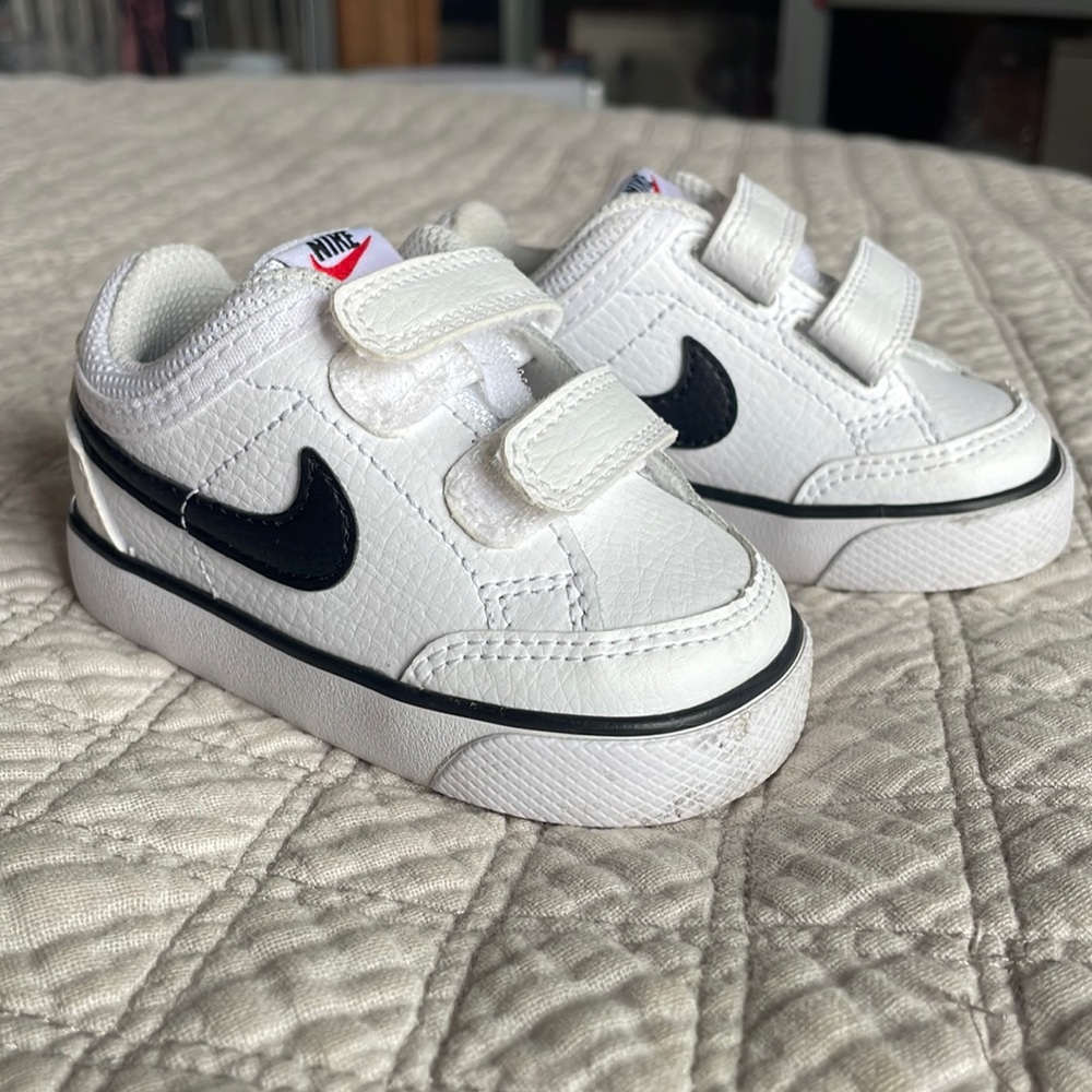 Nike toddler shoes